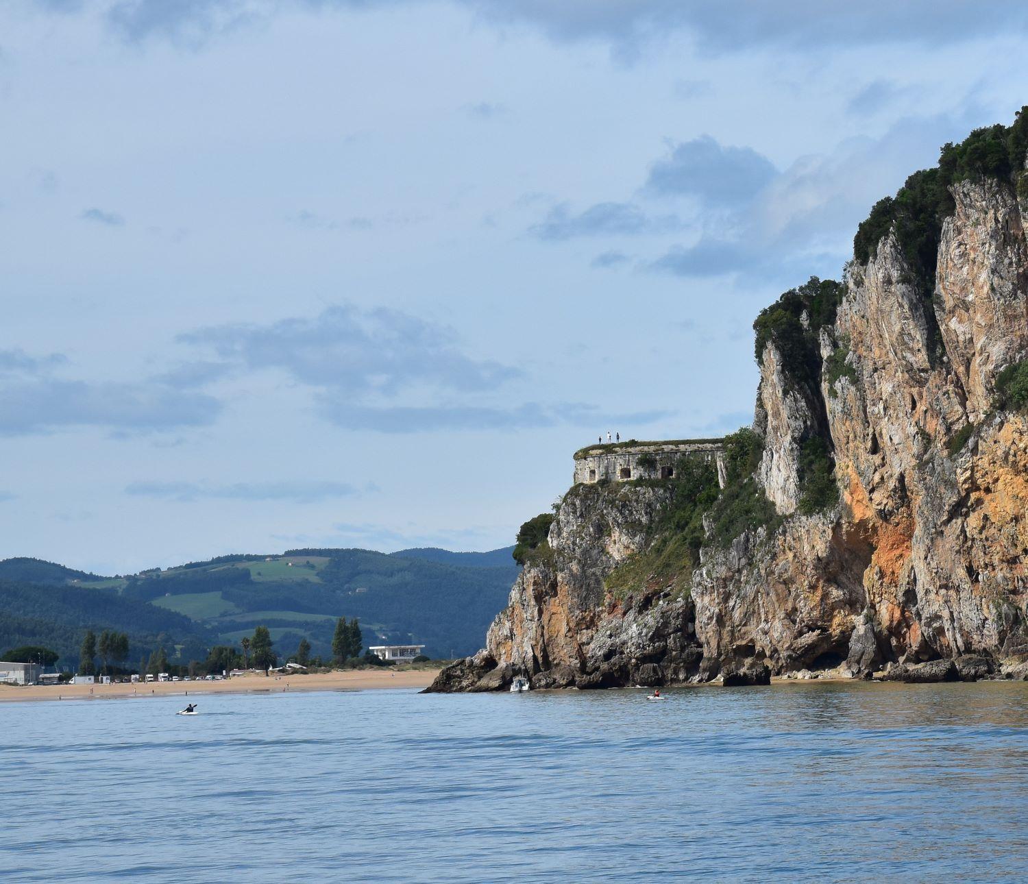 Apartamentos Tierra Y Arte Santoña 外观 照片